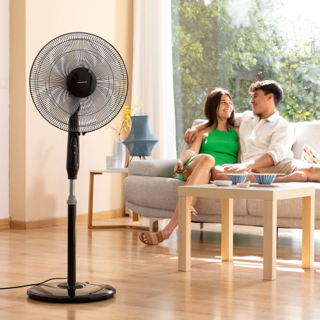 Ventilador de Pie con Mando a Distancia InnovaGoods Airstreem Negro 45