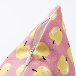 Cojín Benetton Amarillo Rosa Manzana 40 x 40 cm Cuadrado
