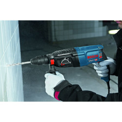 Martillo perforador BOSCH SDS PlusGBH 2-26 F Professional 830 W