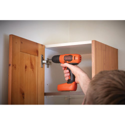 Atornillador Black & Decker BDCD8 Compacto Taladro